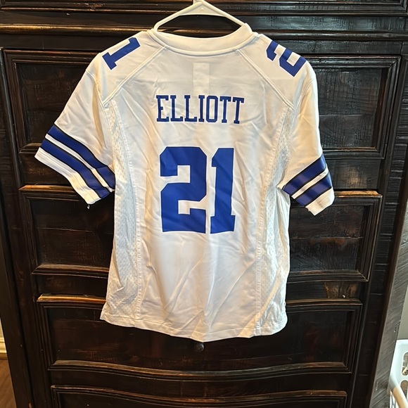 Dallas Cowboys White and Blue Sports Jersey - Picture 2 of 2